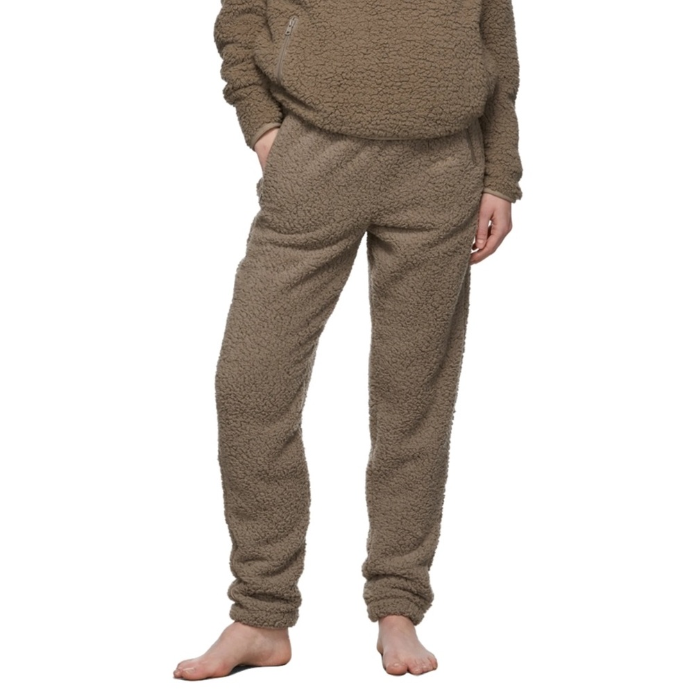 SKIMS Taupe Teddy Jogger Lounge Pants